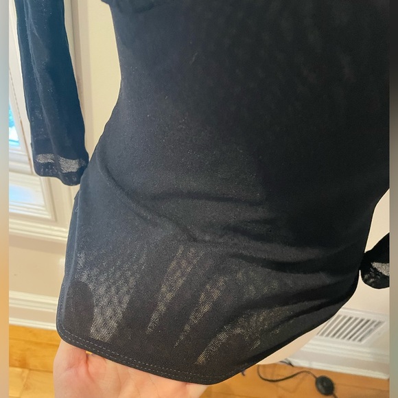 V-Neck Ruffled Blouse - Picture 3 of 10